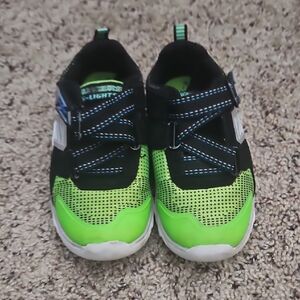 Skechers Kids Lightweight Green and Black Athletic Sneakers